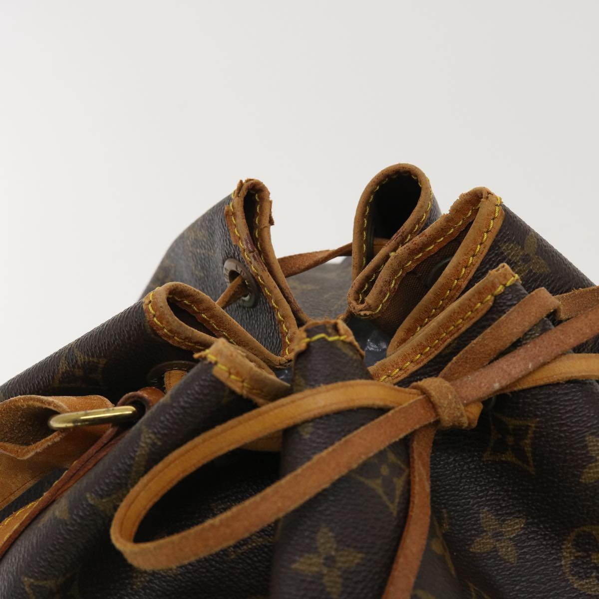 LOUIS VUITTON Monogram Petit Noe Shoulder Bag M42226 LV Auth bs4833