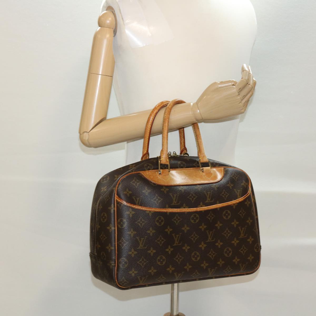 LOUIS VUITTON Monogram Deauville Hand Bag M47270 LV Auth bs4834