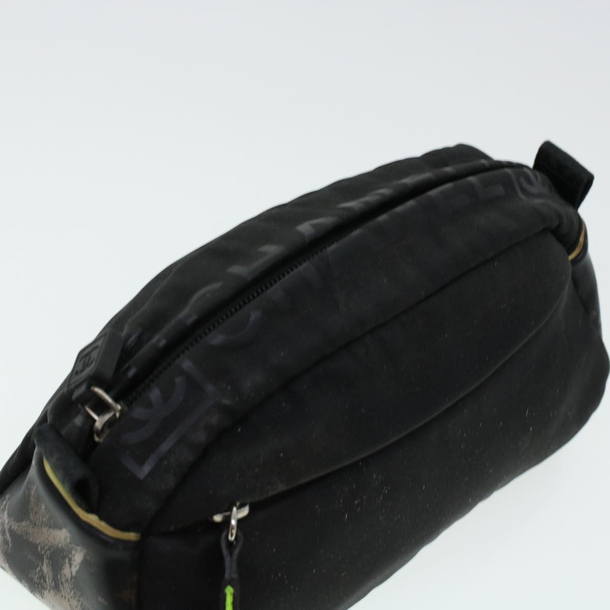 CHANEL Clutch Bag Nylon Black CC Auth bs5031