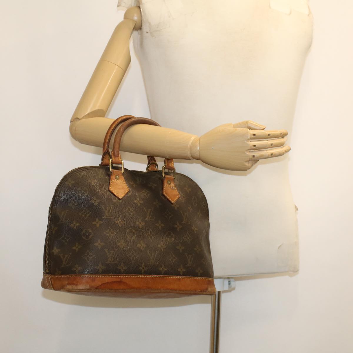 LOUIS VUITTON Monogram Alma Hand Bag M51130 LV Auth bs5052