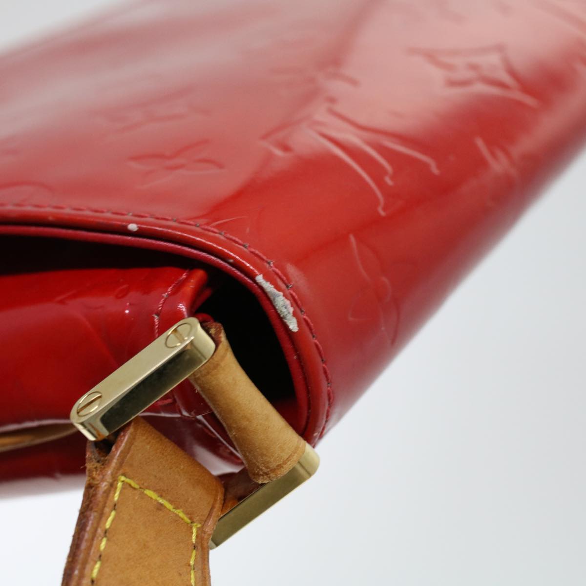 LOUIS VUITTON Monogram Vernis Thompson Street Shoulder Bag Red M91094 LV bs5076