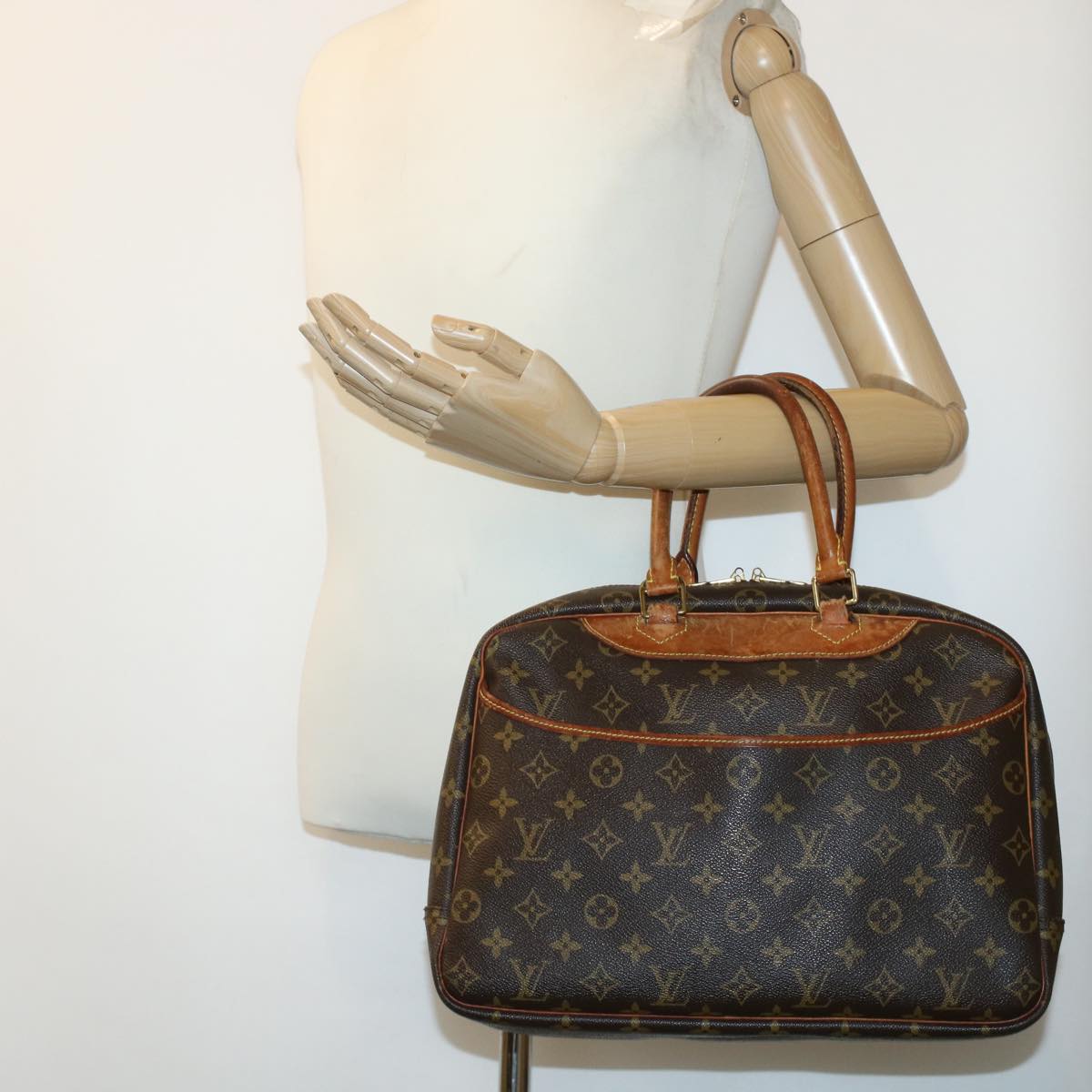 LOUIS VUITTON Monogram Deauville Hand Bag M47270 LV Auth bs5240