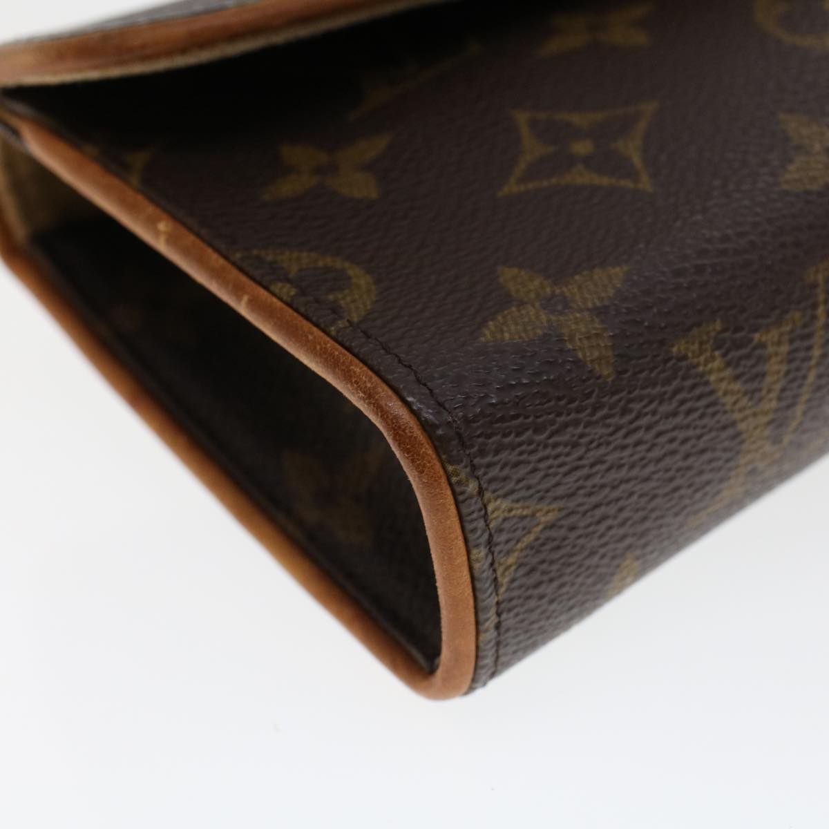 LOUIS VUITTON Monogram Pochette Florentine Waist bag M51855 LV Auth bs5422