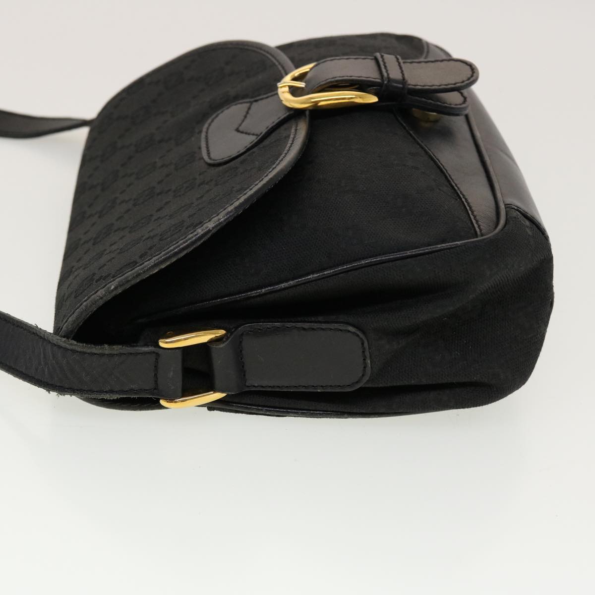 GUCCI GG Canvas Shoulder Bag Black Auth bs5469