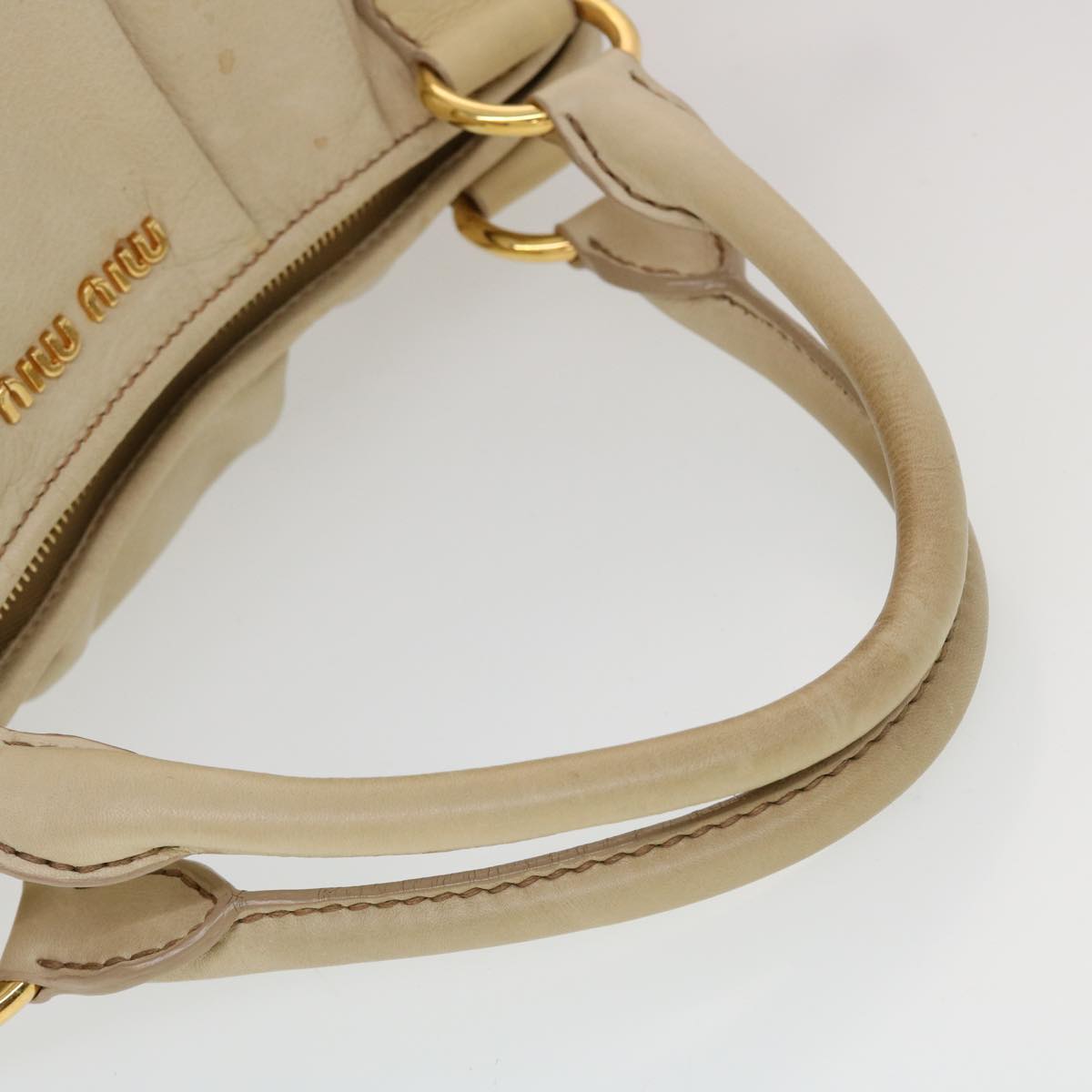 Miu Miu Shoulder Bag Leather Beige Auth bs5725