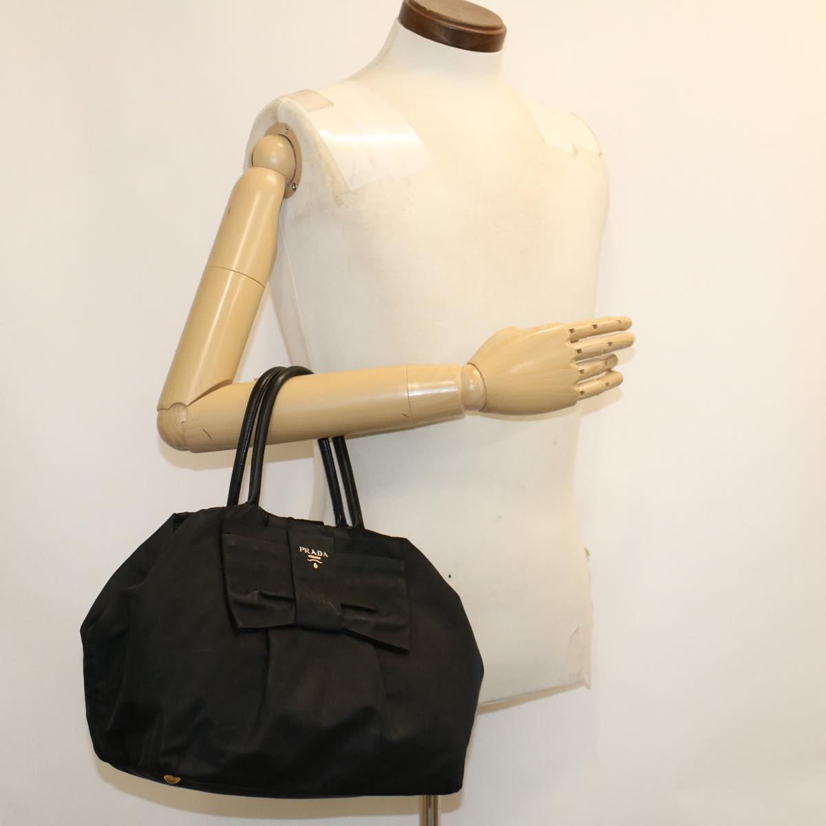 PRADA Ribbon Hand Bag Nylon Black Auth bs5773