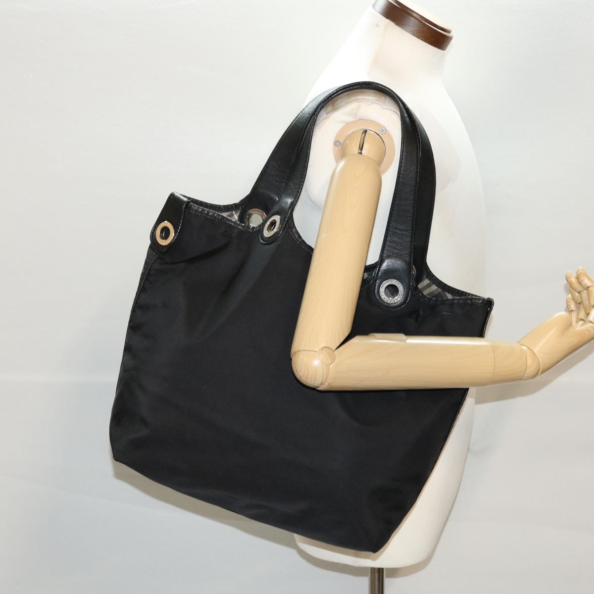 BURBERRY Tote Bag Nylon Black Auth bs5849