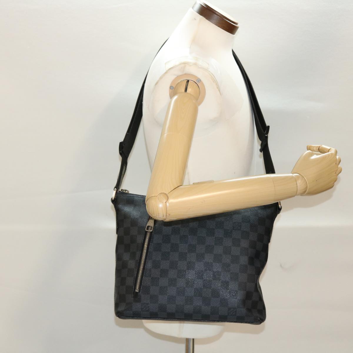 LOUIS VUITTON Damier Graphite Mick MM Shoulder Bag N41106 LV Auth bs5938