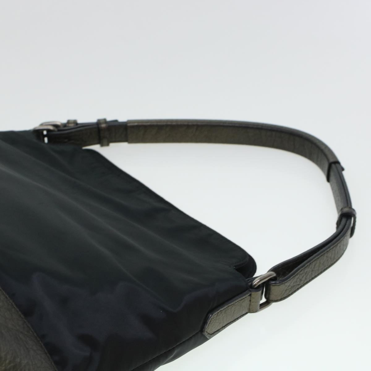 BURBERRY Shoulder Bag Nylon Black Auth bs5992