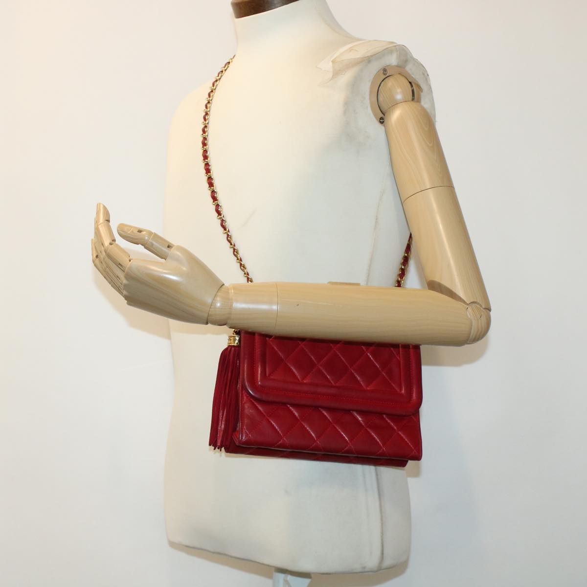 CHANEL Chain Matelasse Shoulder Bag Lamb Skin Red CC Auth bs6079