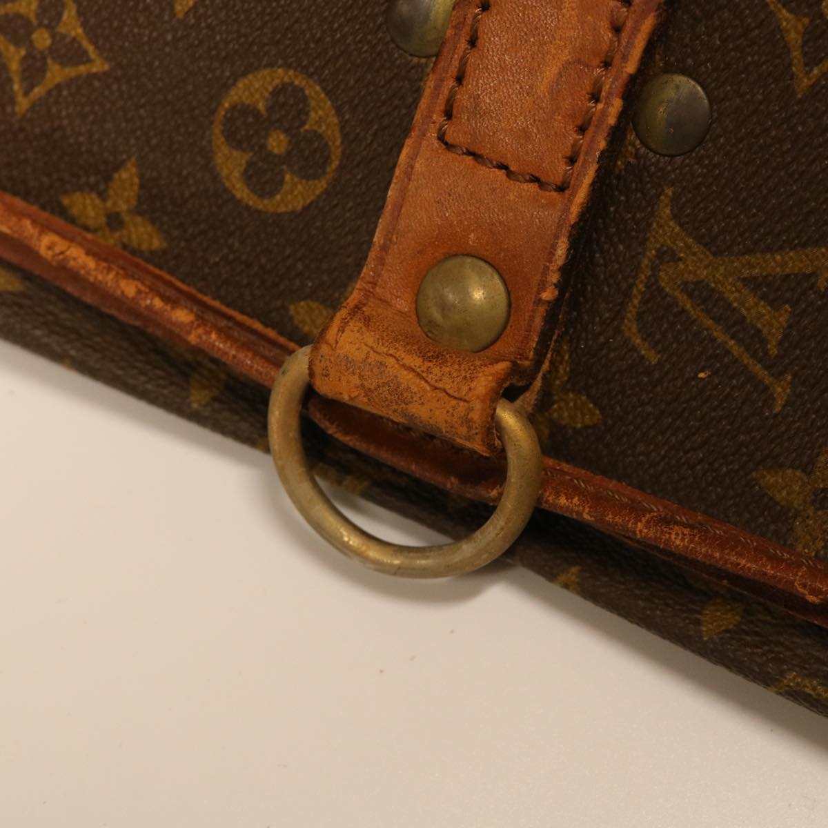 LOUIS VUITTON Monogram Suter Garment Cover M23522 LV Auth bs6569