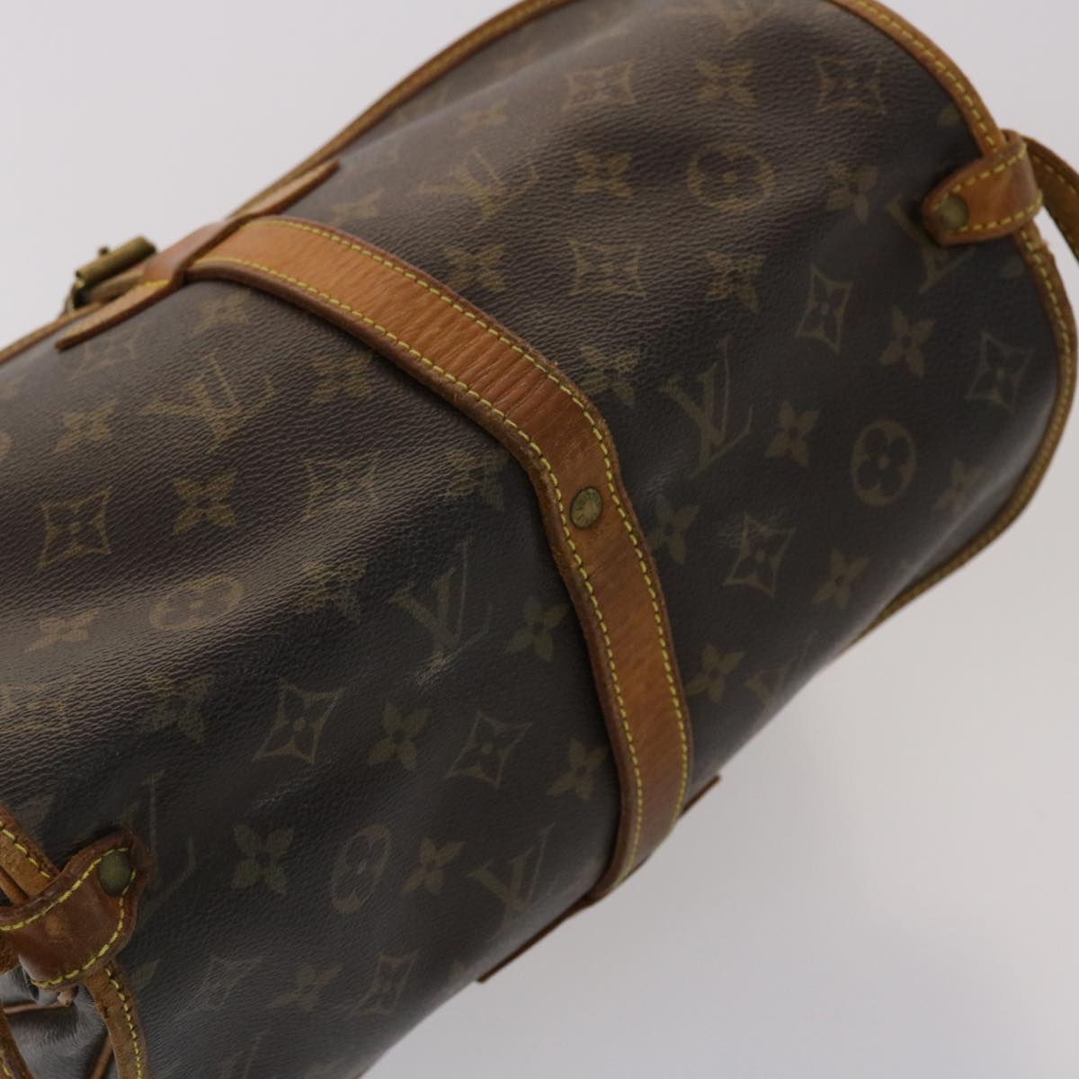 LOUIS VUITTON Monogram Saumur 30 Shoulder Bag M42256 LV Auth bs6705