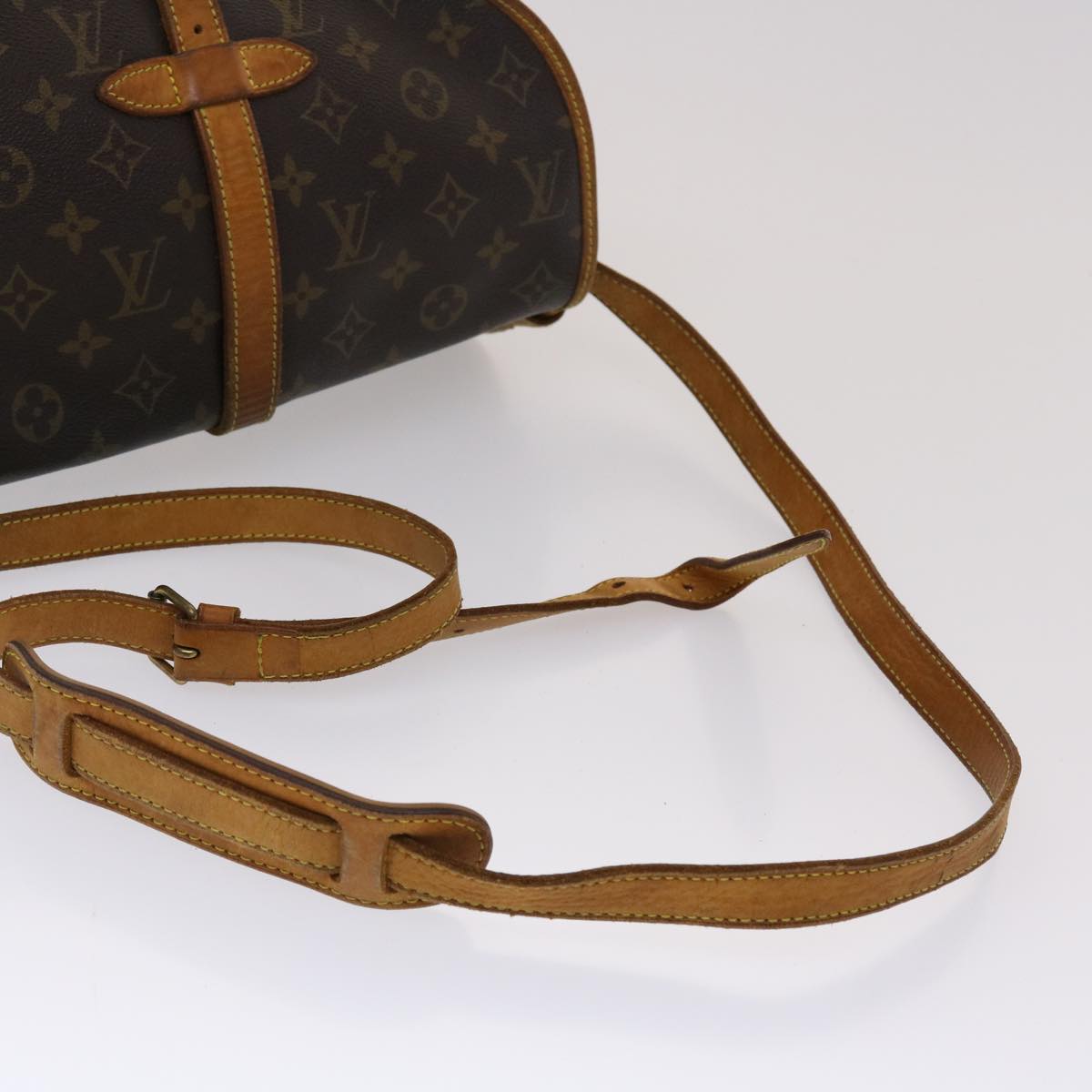 LOUIS VUITTON Monogram Saumur 30 Shoulder Bag M42256 LV Auth bs6705