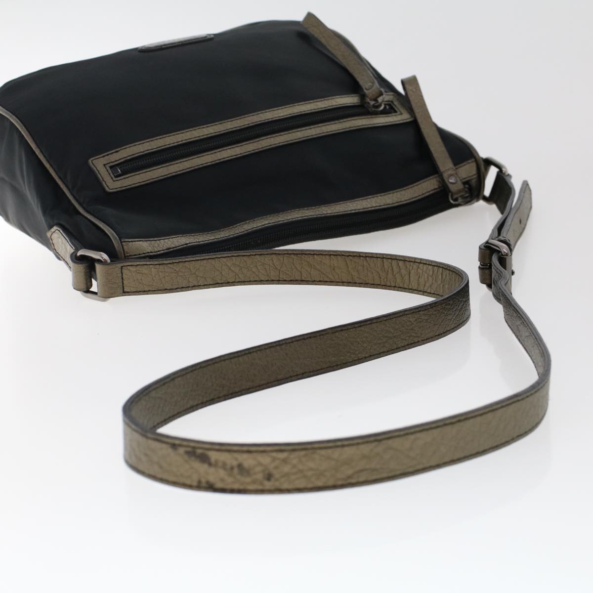 BURBERRY Shoulder Bag Nylon Black Auth bs6892