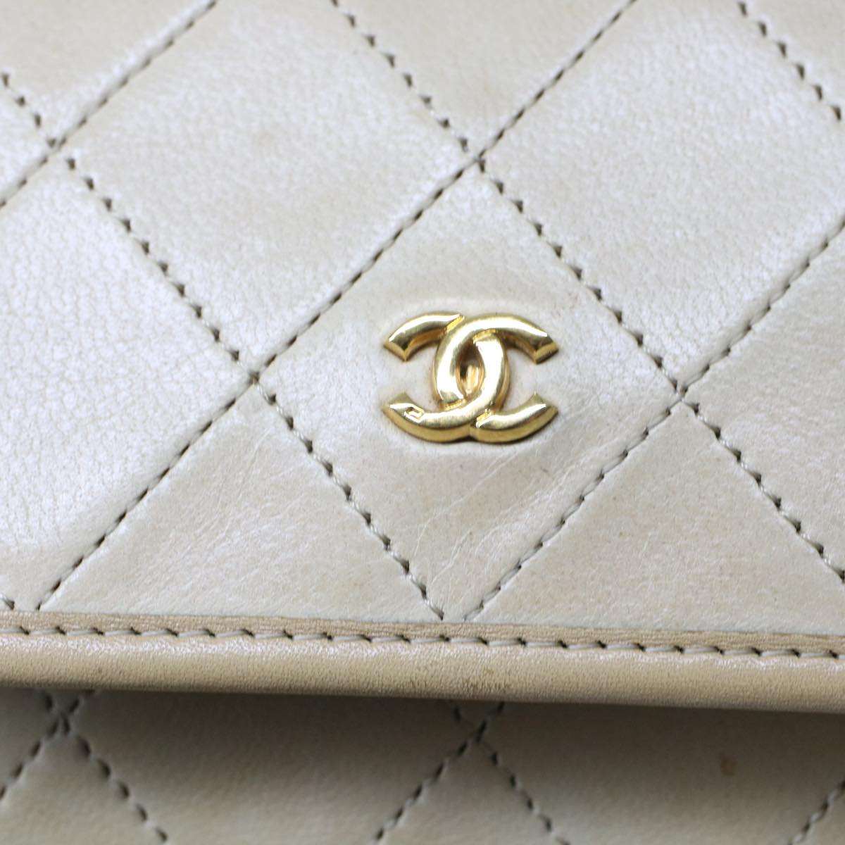 CHANEL Chain Shoulder Bag Lamb Skin Beige CC Auth bs7081