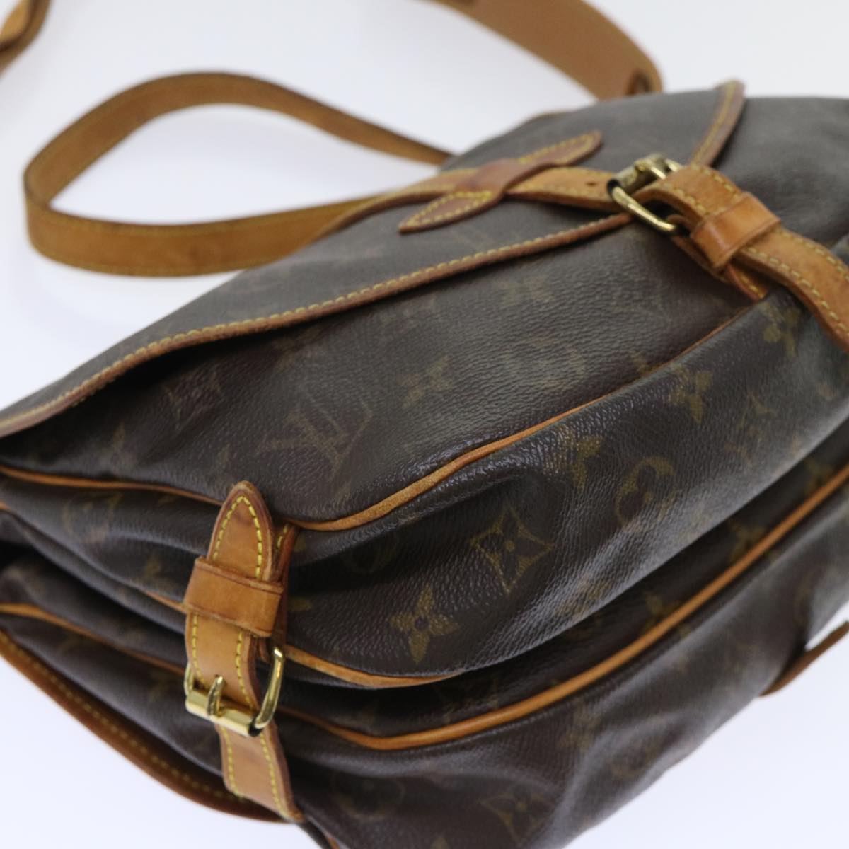 LOUIS VUITTON Monogram Saumur 30 Shoulder Bag M42256 LV Auth bs7298