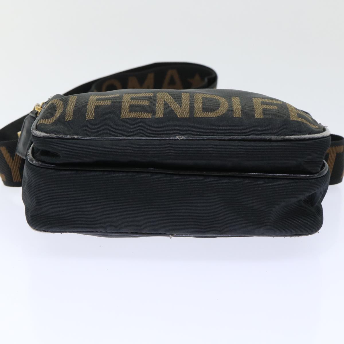 FENDI Shoulder Bag Nylon Black Auth bs7384