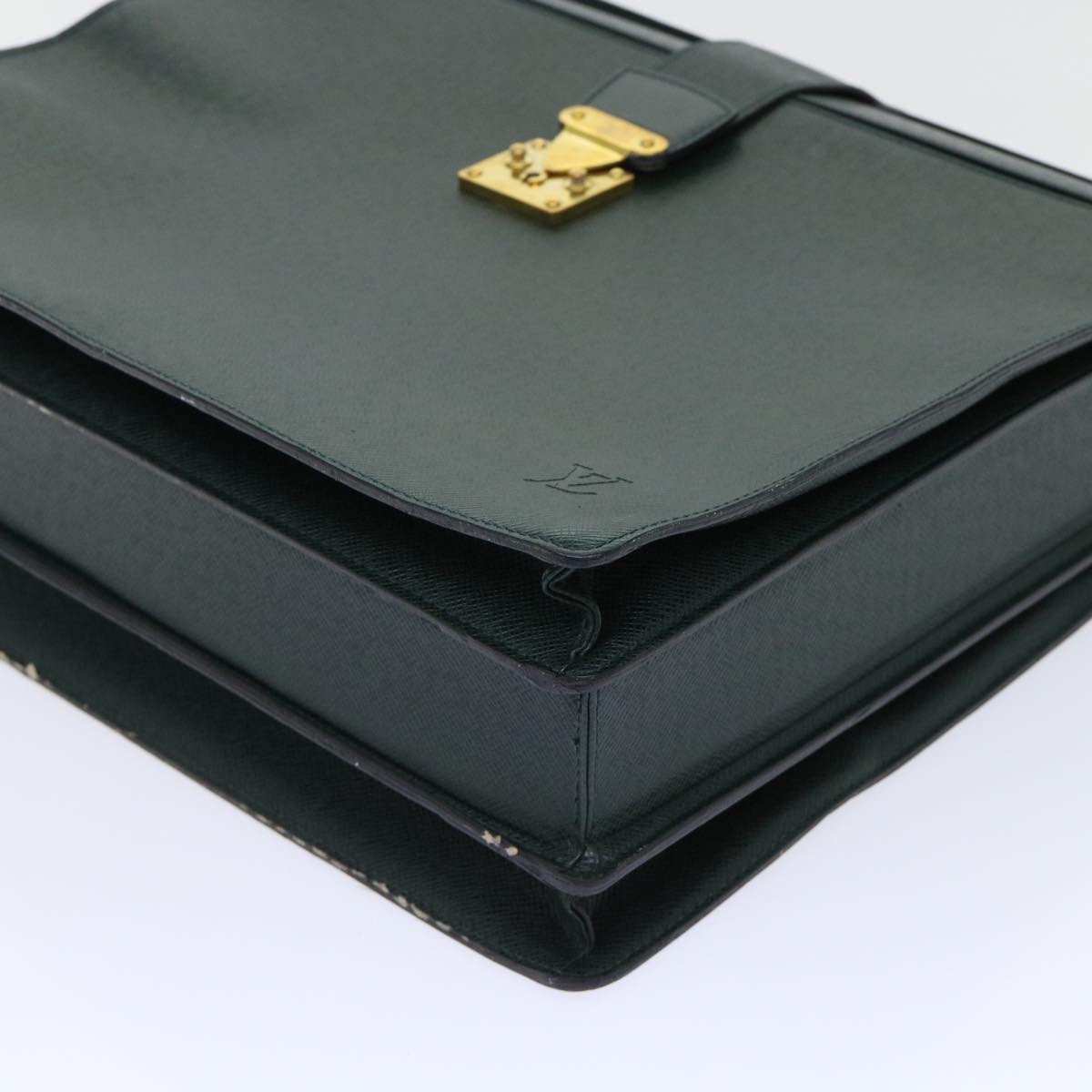 LOUIS VUITTON Taiga Leather Ural Briefcase Epicea M30024 LV Auth bs7709