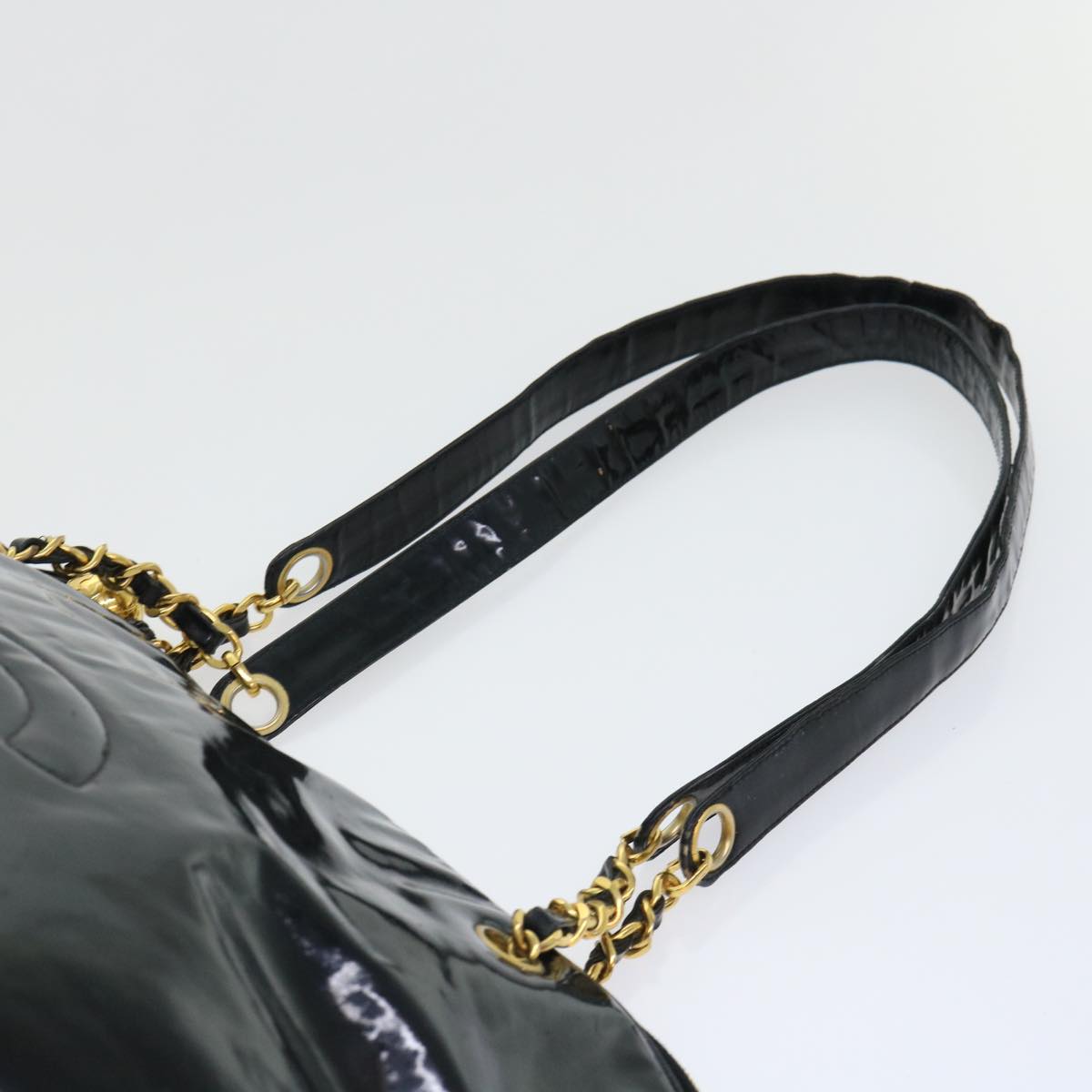 CHANEL Chain Shoulder Bag Patent leather Black CC Auth bs7854