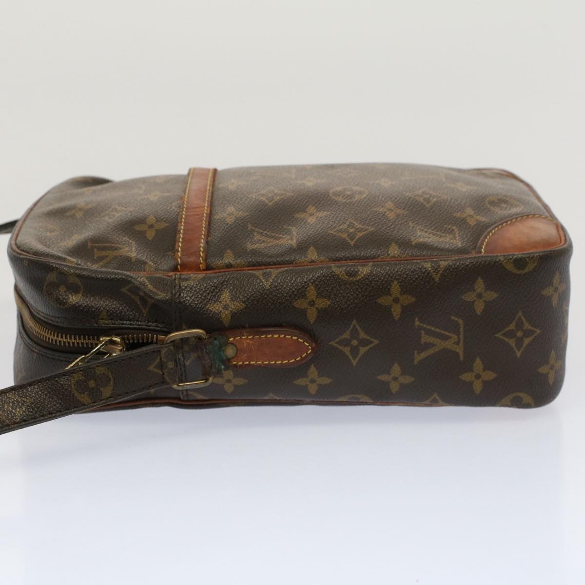 LOUIS VUITTON Monogram Danube MM Shoulder Bag M45264 LV Auth bs7904