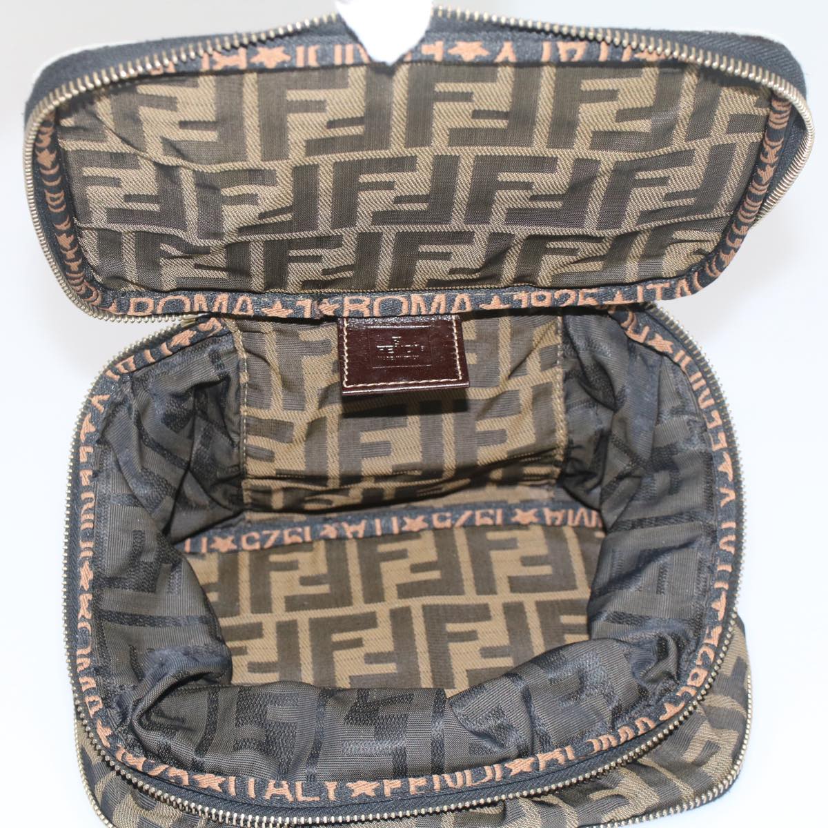 FENDI Zucca Canvas Vanity Cosmetic Pouch Black Brown Auth bs7906