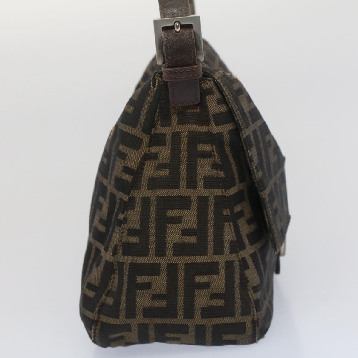 FENDI Zucca Canvas Mamma Baguette Shoulder Bag Black Brown Auth bs7918