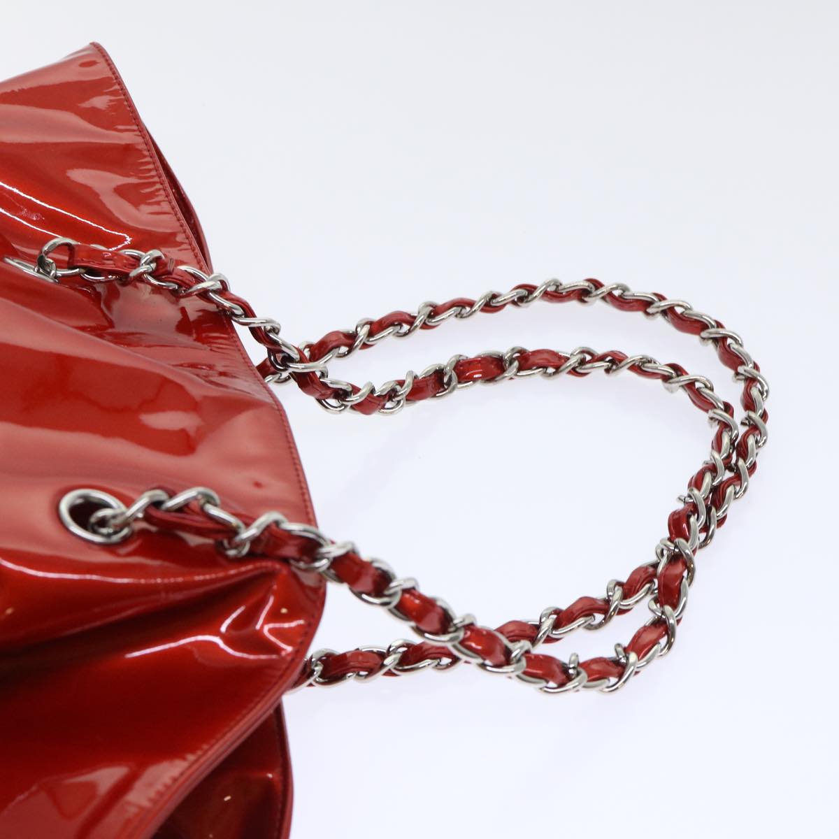 CHANEL Chain Shoulder Bag Patent leather Red CC Auth bs8026