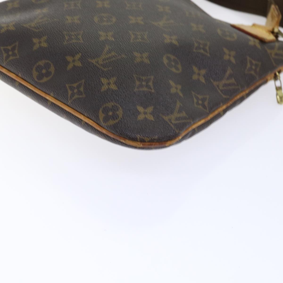 LOUIS VUITTON Monogram Pochette Bosphore Shoulder Bag M40044 LV Auth bs8149