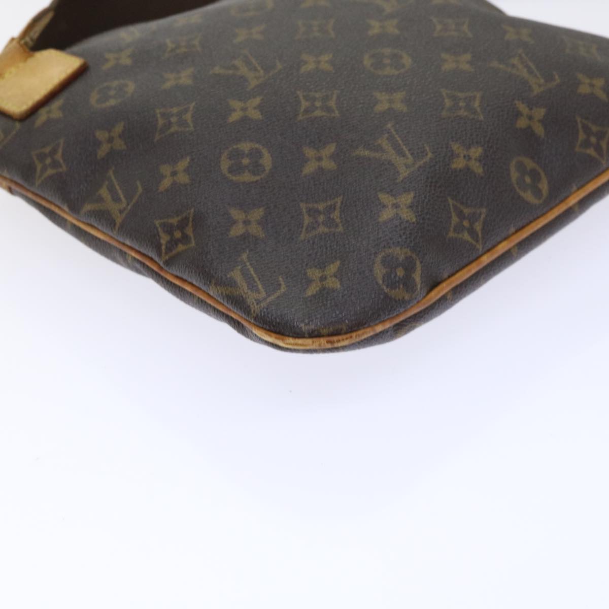 LOUIS VUITTON Monogram Pochette Bosphore Shoulder Bag M40044 LV Auth bs8149