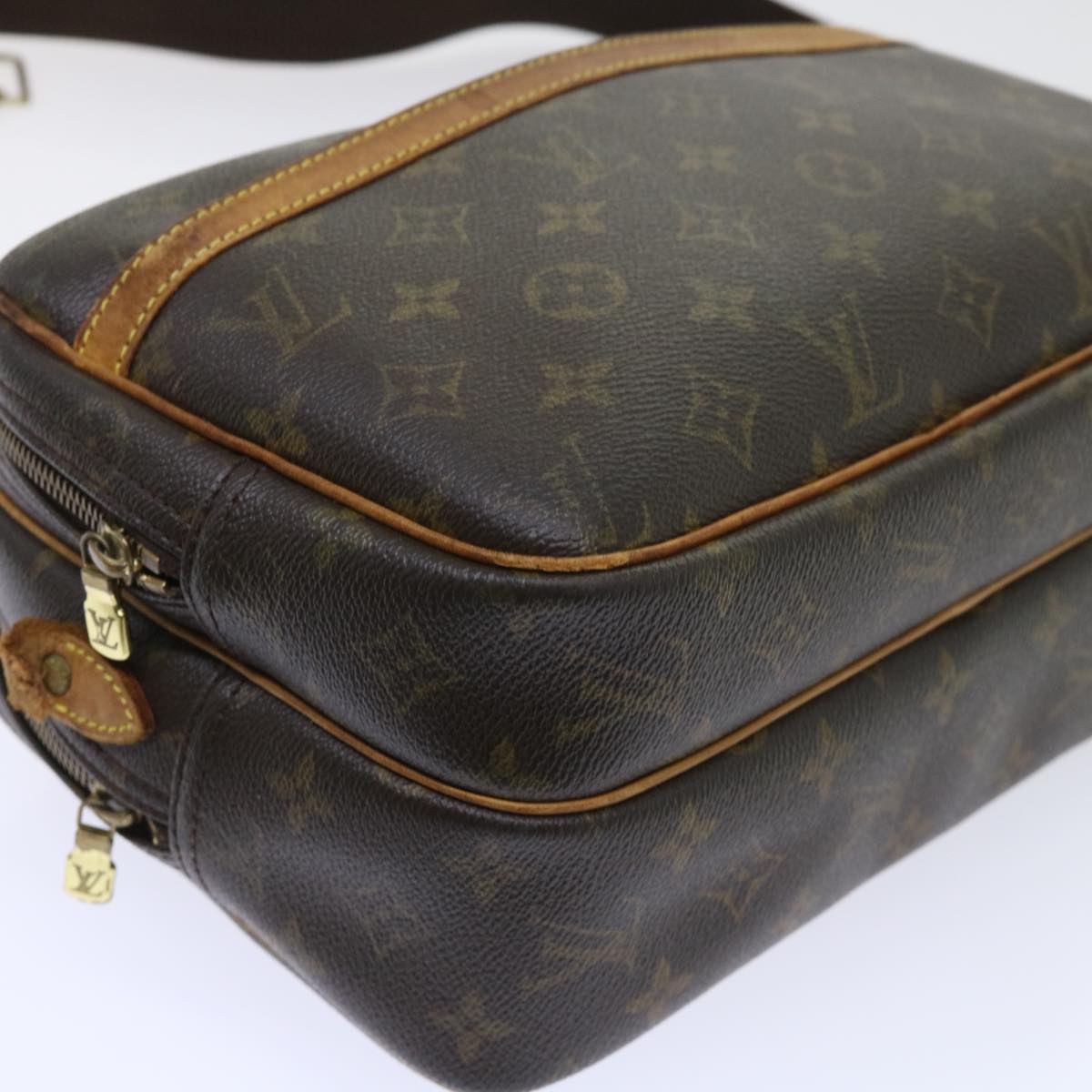 LOUIS VUITTON Monogram Reporter PM Shoulder Bag M45254 LV Auth bs8178