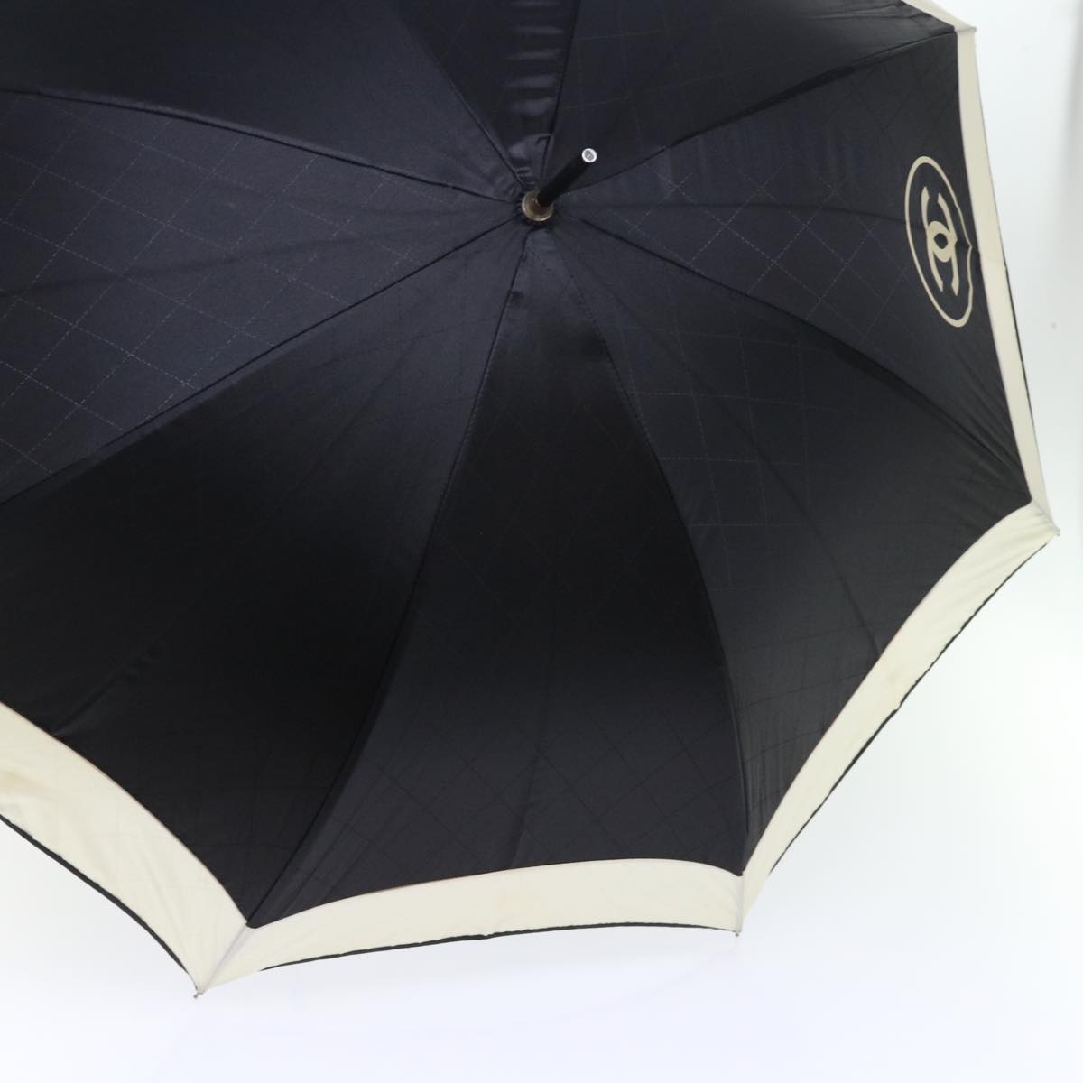 CHANEL COCO Mark Umbrella Nylon Plastic White Black CC Auth bs8242