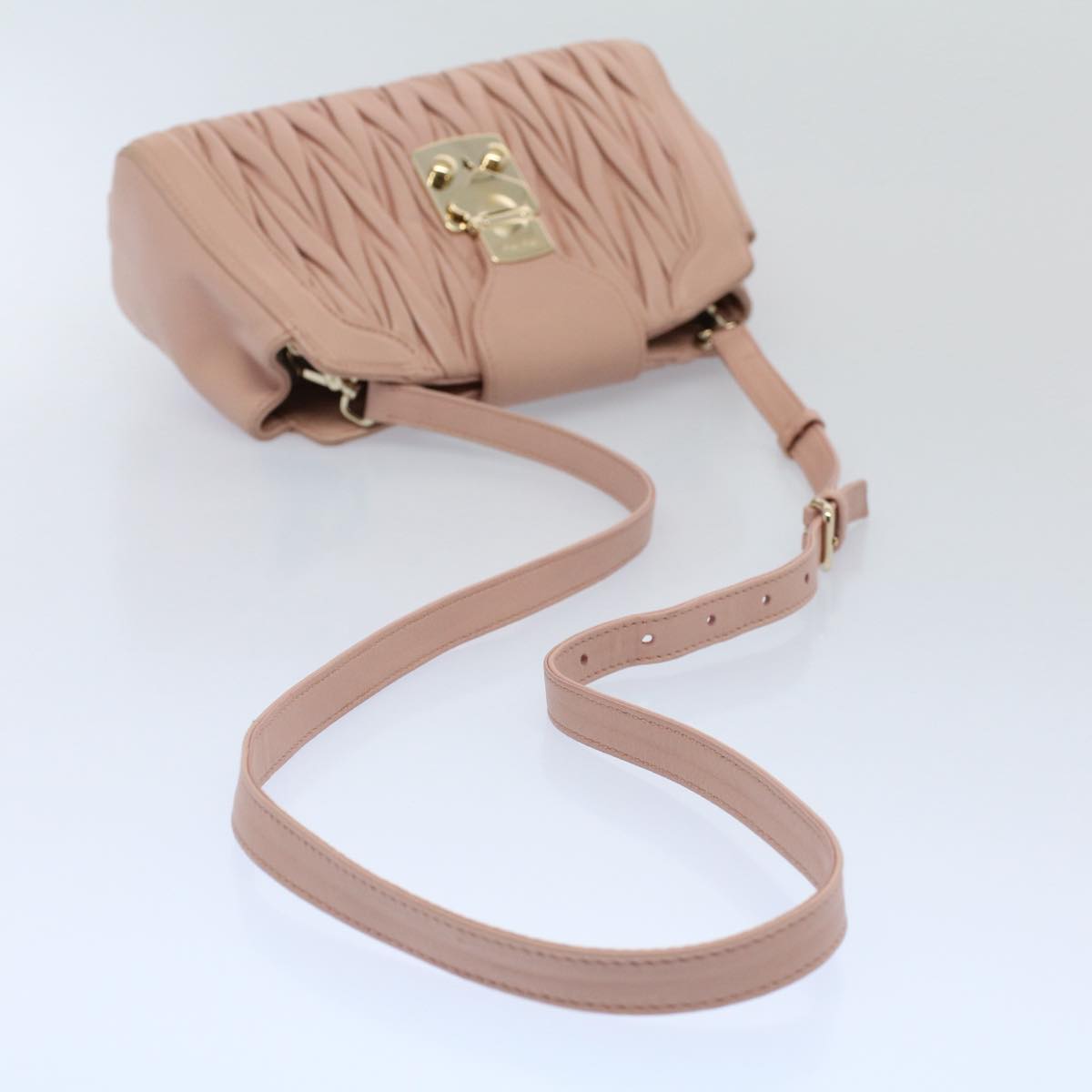 Miu Miu Materasse Shoulder Bag Leather Pink Auth bs8321