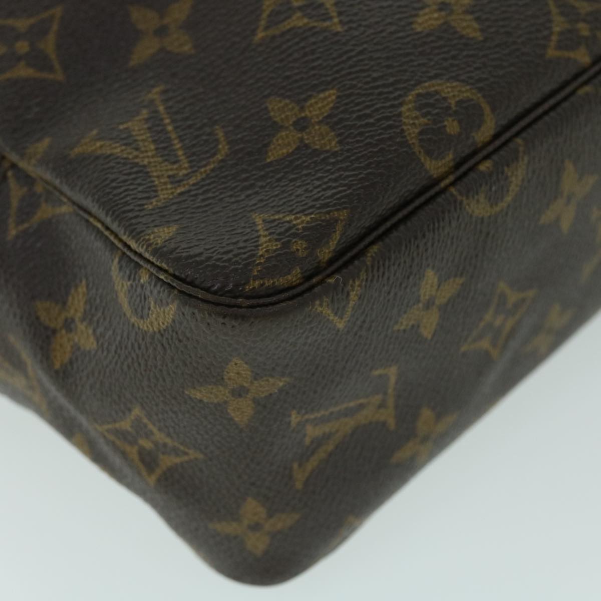 LOUIS VUITTON Monogram Trousse Toilette 28 Clutch Bag M47522 LV Auth bs8414