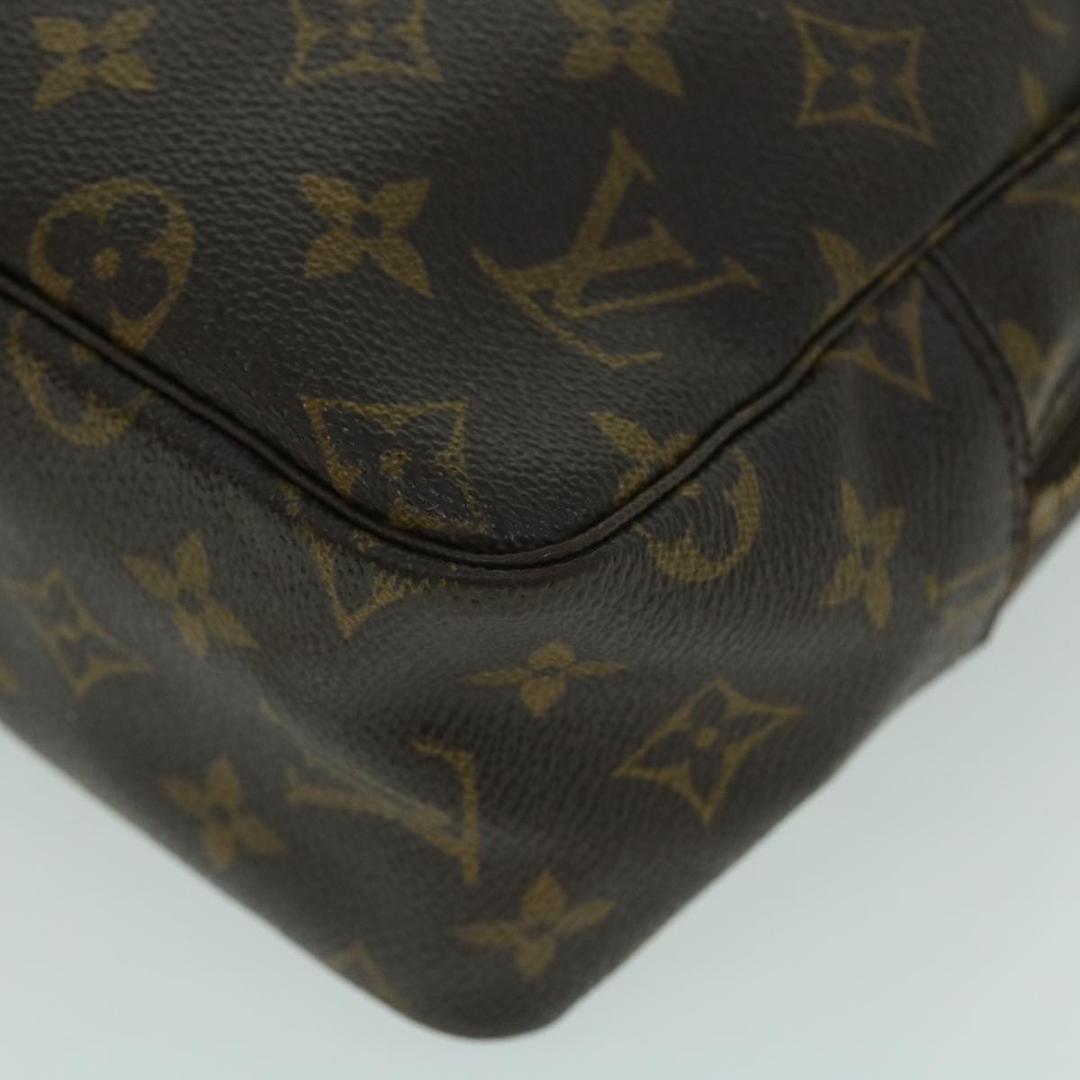 LOUIS VUITTON Monogram Trousse Toilette 28 Clutch Bag M47522 LV Auth bs8414