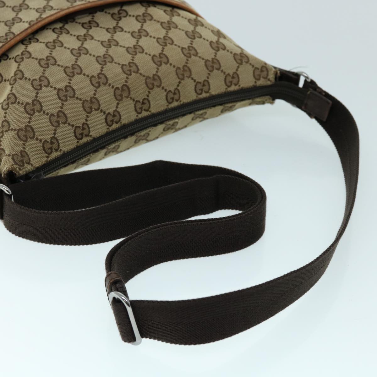 GUCCI GG Canvas Shoulder Bag Beige Brown 145872 123 Auth bs8422