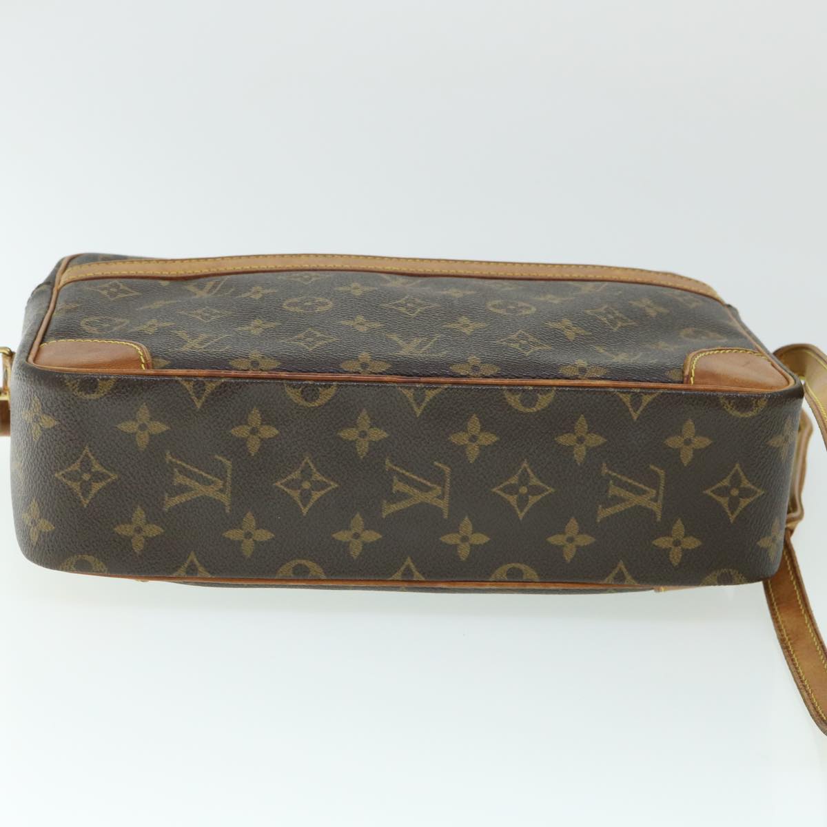 LOUIS VUITTON Monogram Trocadero 30 Shoulder Bag M51272 LV Auth bs8457