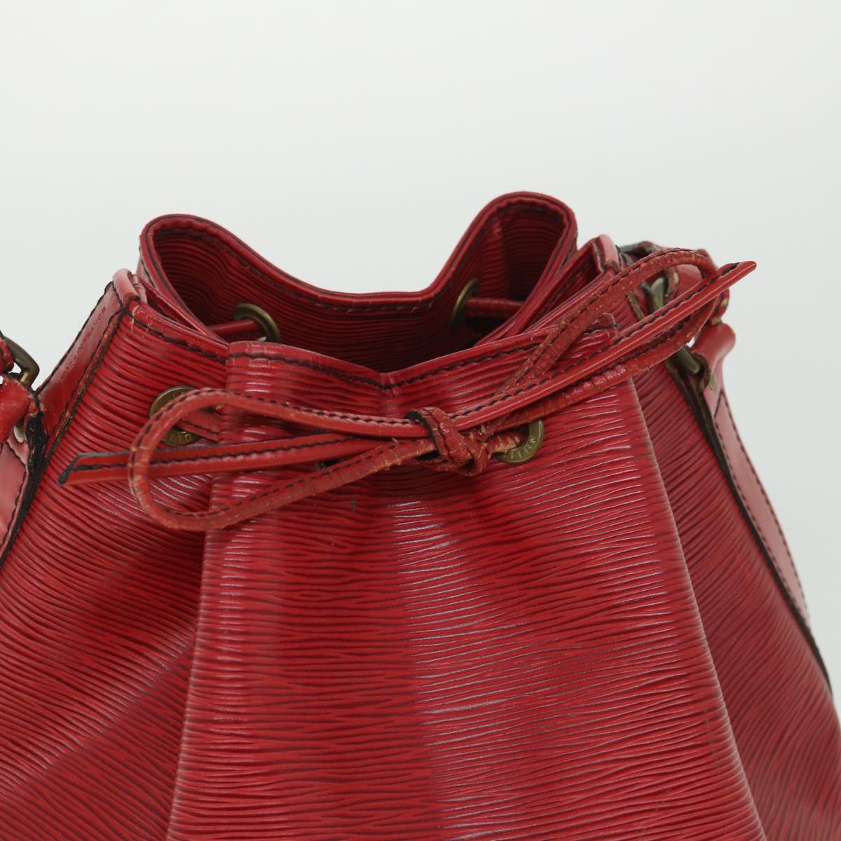 LOUIS VUITTON Epi Noe Shoulder Bag Red M44007 LV Auth bs8629