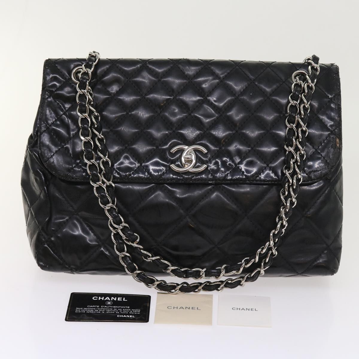 CHANEL Matelasse Chain Shoulder Bag Patent leather Black CC Auth bs8645