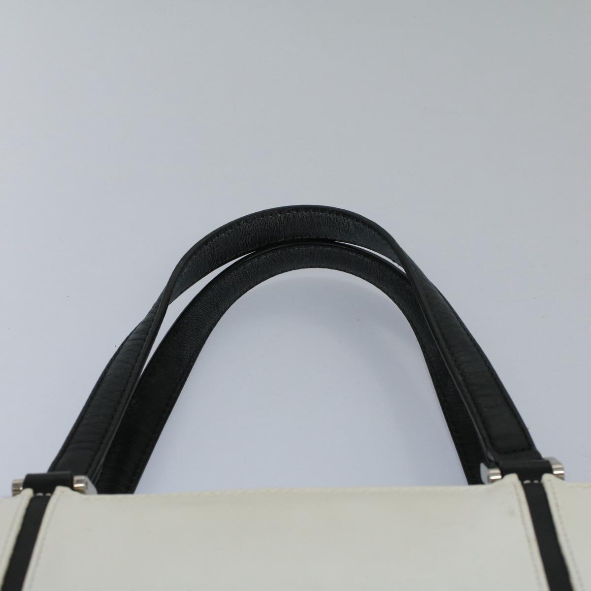 BURBERRY Tote Bag Leather White Auth bs8692