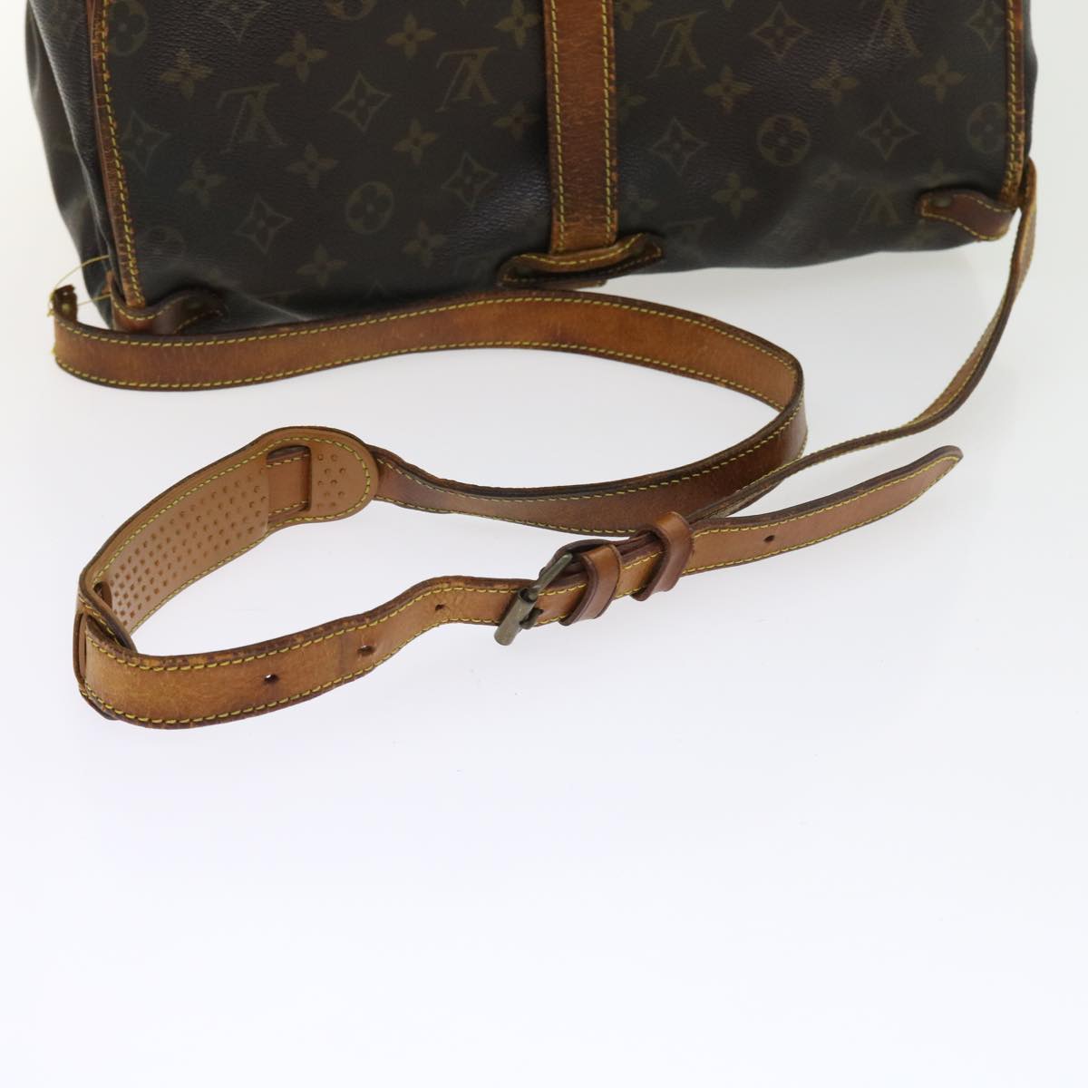 LOUIS VUITTON Monogram Saumur 35 Shoulder Bag M42254 LV Auth bs8963