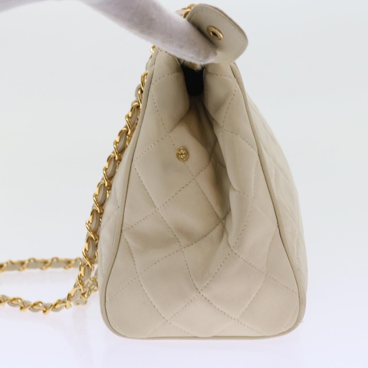 CHANEL Matelasse Chain Shoulder Bag Lamb Skin Beige CC Auth bs9148