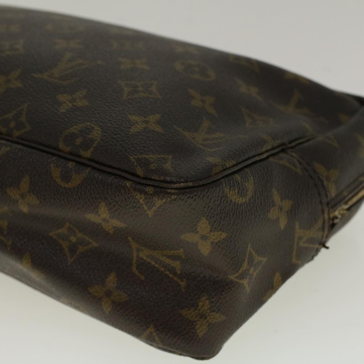 LOUIS VUITTON Monogram Trousse Toilette 28 Clutch Bag M47522 LV Auth bs9248