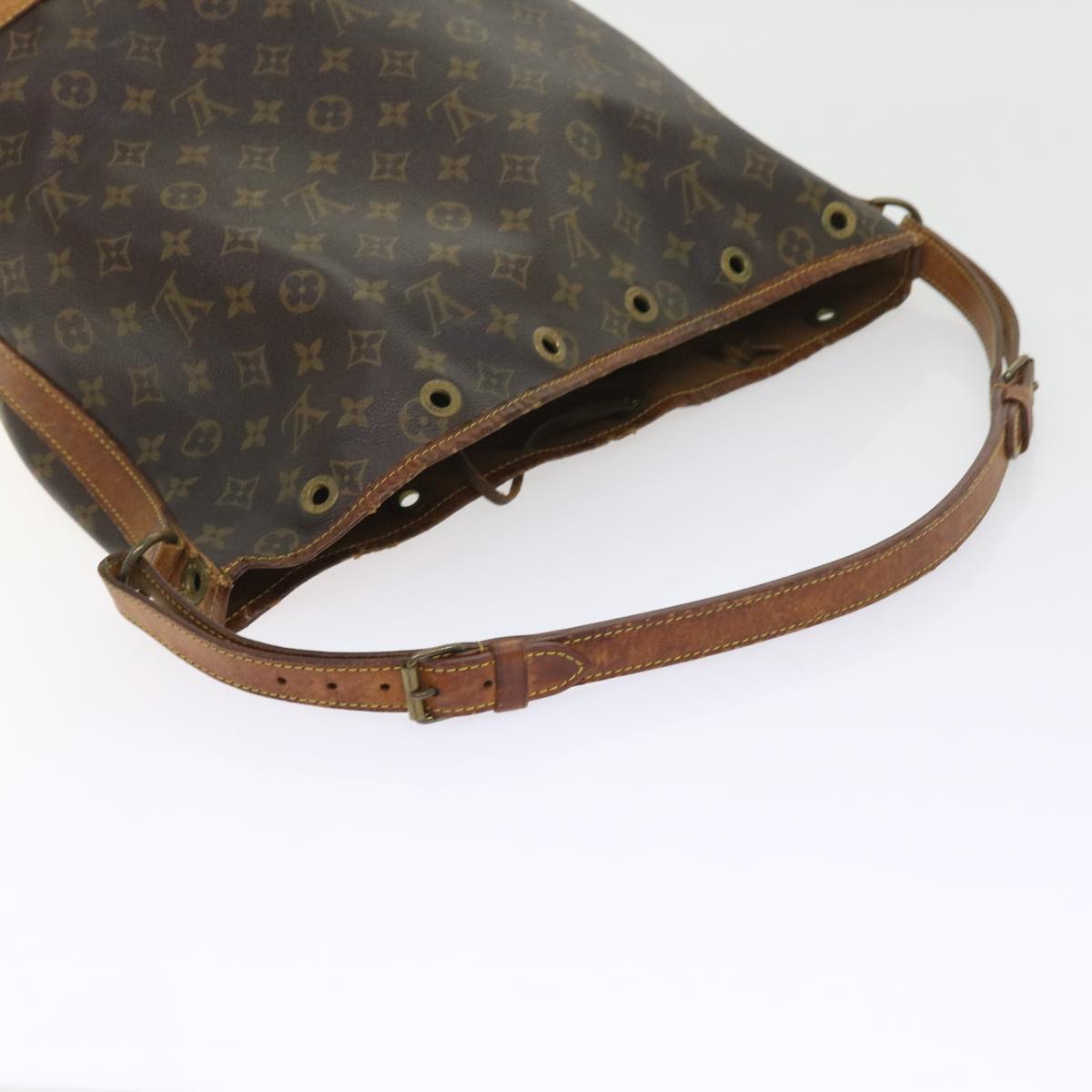 LOUIS VUITTON Monogram Noe Shoulder Bag M42224 LV Auth bs9349