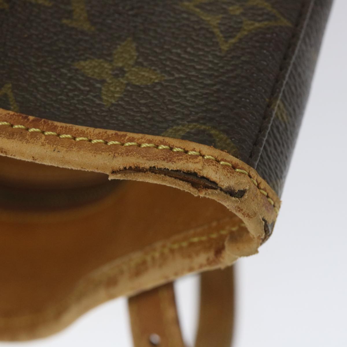 LOUIS VUITTON Monogram Bucket PM Shoulder Bag M42238 LV Auth bs9633