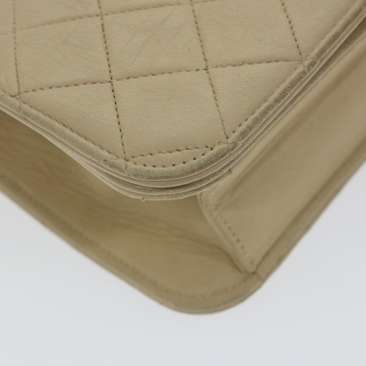 CHANEL Matelasse Chain Shoulder Bag Lamb Skin Beige CC Auth bs9653