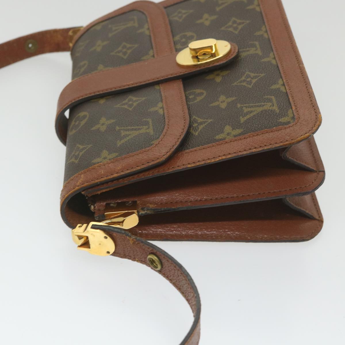 LOUIS VUITTON Monogram Sac Vendome Shoulder Bag M51414 LV Auth bs9671