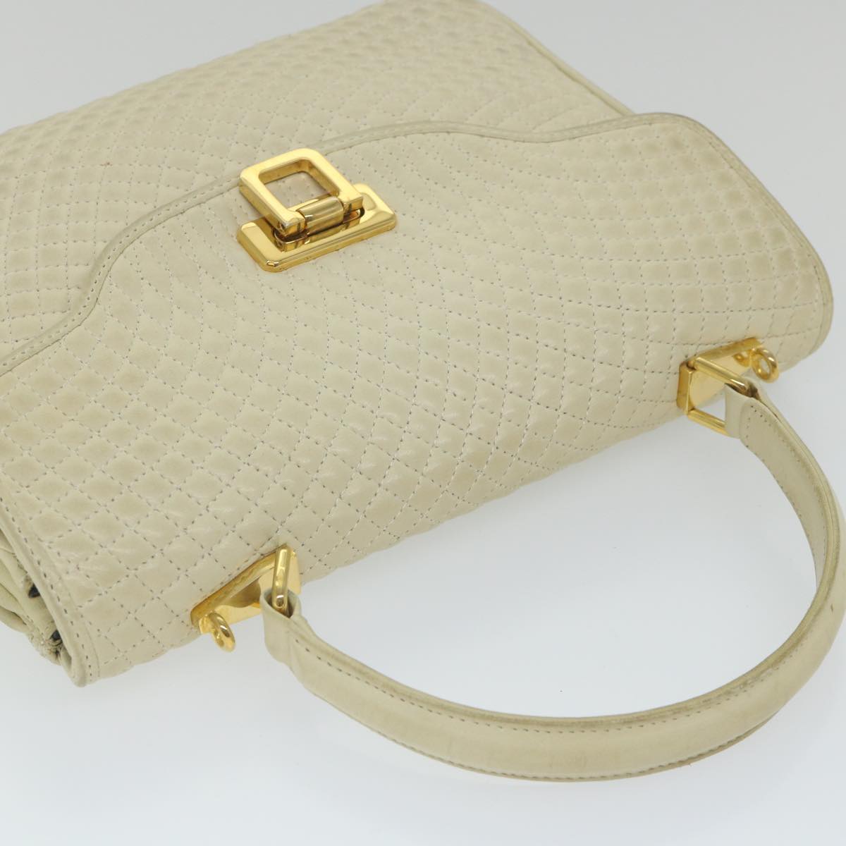 BALLY Quilted Hand Bag Leather Beige Auth bs9678