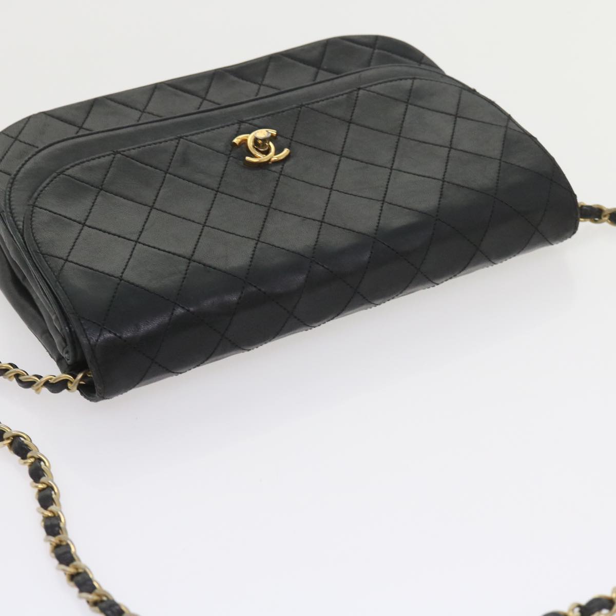 CHANEL Chain Shoulder Bag Lamb Skin Black CC Auth bs9680