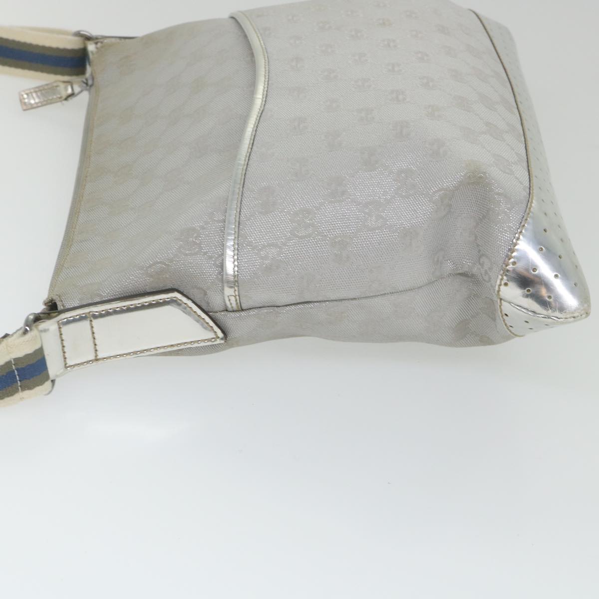 GUCCI GG Canvas Shoulder Bag Canvas Silver Auth bs9991