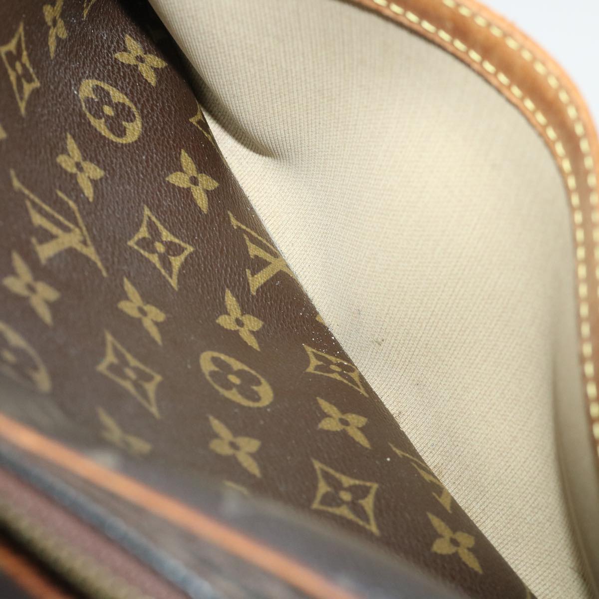 LOUIS VUITTON Monogram Reporter PM Shoulder Bag M45254 LV Auth cl212